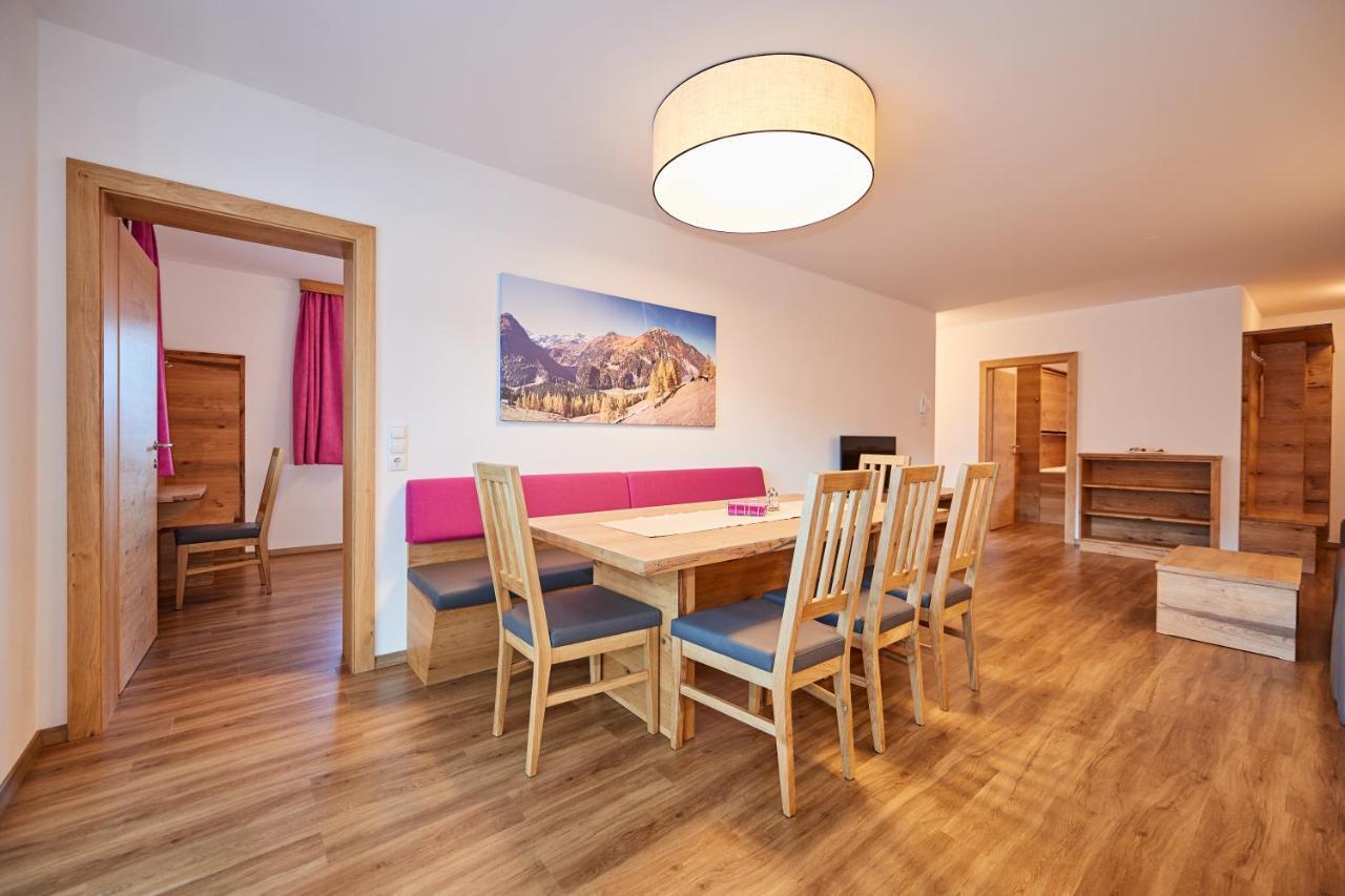 Bergfink Apartments Flachau Exterior photo